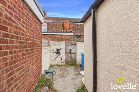 Clive Vale, Estcourt Street, Hull, HU9