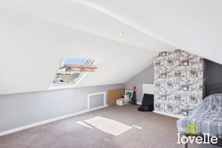 3 bedroom Semi-detached house for sale in Calderdale, Kingston upon Hull, HU7