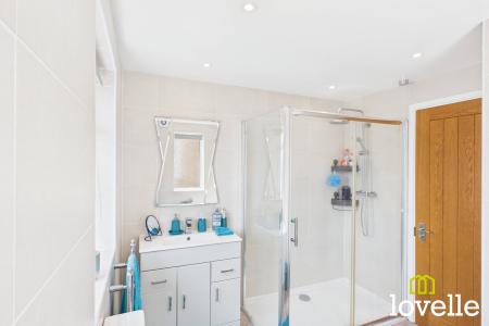 3 bedroom Semi-detached house for sale in Calderdale, Kingston upon Hull, HU7