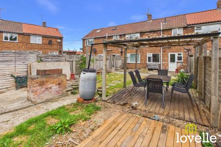 3 bedroom Terraced House for sale in Gisburn Road, Hessle, East Riding of Yorkshire, HU13