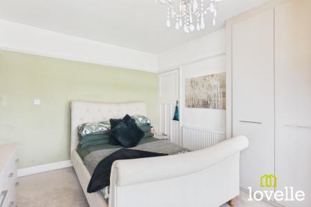 3 bedroom Semi-detached house for sale in Anlaby Park Road South, Kingston upon Hull, HU4