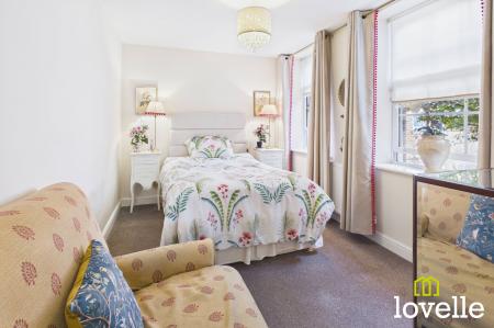 2 bedroom Flat for sale in Chanterlands Avenue, Hull, HU5