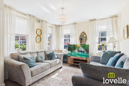 2 bedroom Flat for sale in Chanterlands Avenue, Hull, HU5