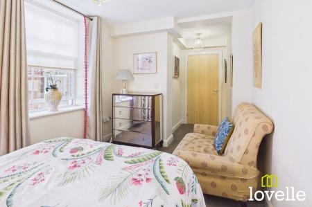 2 bedroom Flat for sale in Chanterlands Avenue, Hull, HU5