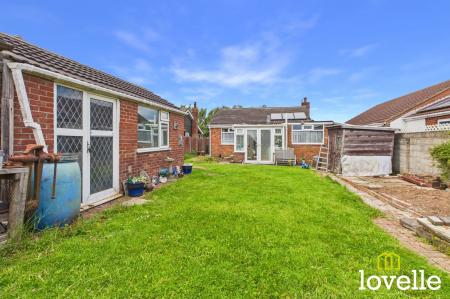 2 bedroom Detached bungalow for sale in Smook Hills Road, Hollym, HU19
