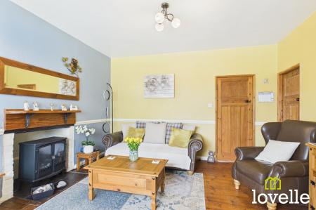 2 bedroom Detached bungalow for sale in Smook Hills Road, Hollym, HU19
