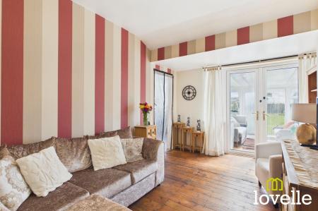 2 bedroom Detached bungalow for sale in Smook Hills Road, Hollym, HU19