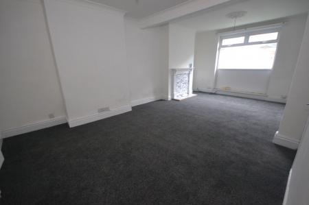 3 bedroom Terraced House to let in Brecon Street, Hull, HU8