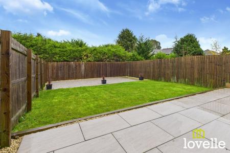 3 bedroom Semi-detached house to let in Jack Harrison Avenue, Cottingham, HU16