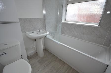 2 bedroom Terraced House for sale in Middleburg Street, Hull, HU9