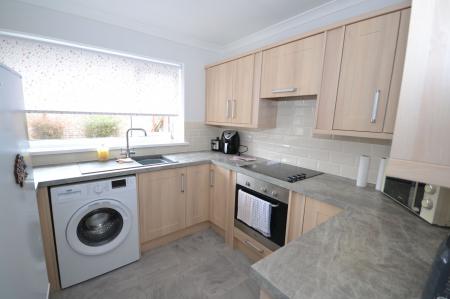 3 bedroom Detached house for sale in Broad Oak, Bilton, HU11