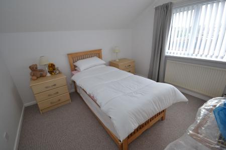 3 bedroom Detached house for sale in Broad Oak, Bilton, HU11