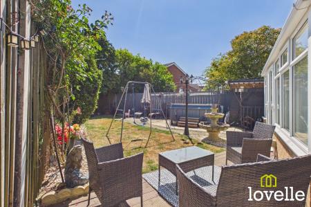 3 bedroom Detached house for sale in Sorrel Drive, Hull, HU5