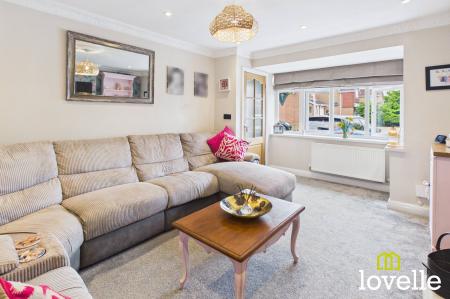 3 bedroom Detached house for sale in Sorrel Drive, Hull, HU5
