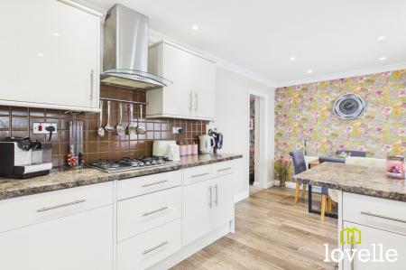 3 bedroom Detached house for sale in Sorrel Drive, Hull, HU5