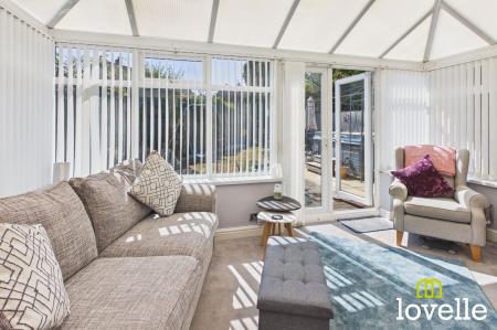 3 bedroom Detached house for sale in Sorrel Drive, Hull, HU5