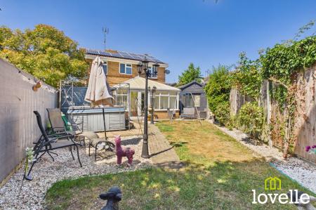 3 bedroom Detached house for sale in Sorrel Drive, Hull, HU5