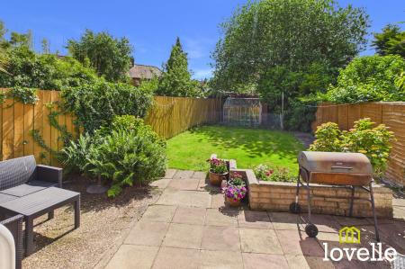 3 bedroom Semi-detached house for sale in Park Lane, Cottingham, HU16