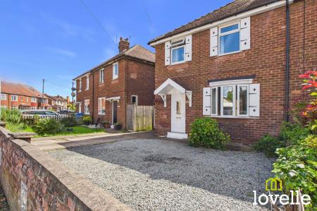 3 bedroom Semi-detached house for sale in Park Lane, Cottingham, HU16