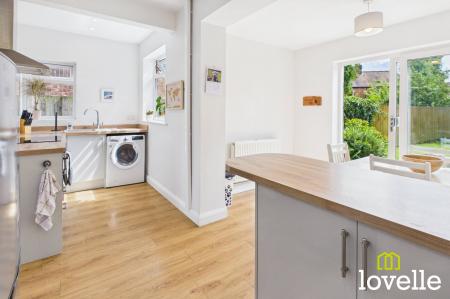 3 bedroom Semi-detached house for sale in Park Lane, Cottingham, HU16