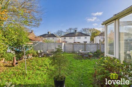 2 bedroom Semi-detached house for sale in Southwood Avenue, Cottingham, HU16