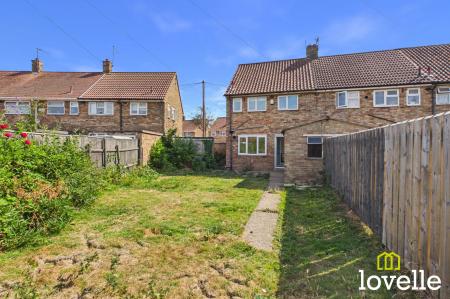 3 bedroom Terraced House to let in Bideford Grove, Hull, HU9