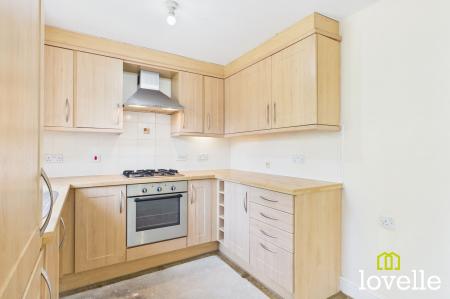 2 bedroom Flat for sale in Redhill Park, Hull, HU6