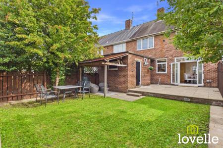 3 bedroom Terraced House for sale in Parkstone Road, Hull, HU6
