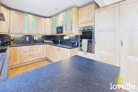 3 bedroom Terraced House for sale in Parkstone Road, Hull, HU6