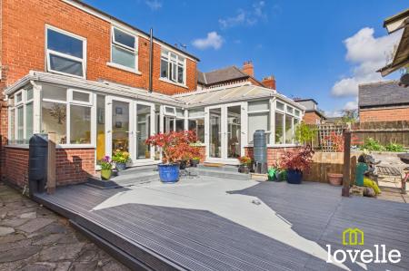 4 bedroom Detached house for sale in Millhouse Woods Lane, Cottingham, HU16