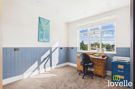4 bedroom Detached house for sale in Millhouse Woods Lane, Cottingham, HU16