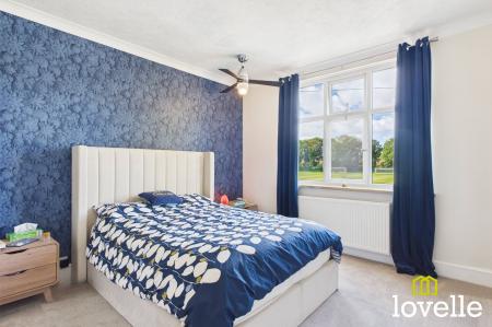 4 bedroom Detached house for sale in Millhouse Woods Lane, Cottingham, HU16