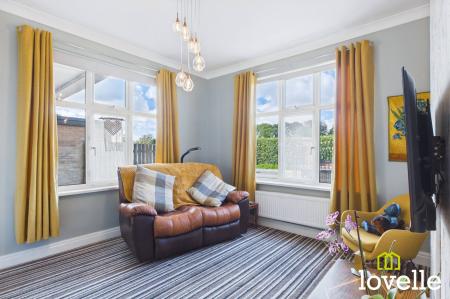4 bedroom Detached house for sale in Millhouse Woods Lane, Cottingham, HU16