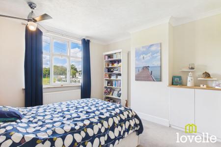 4 bedroom Detached house for sale in Millhouse Woods Lane, Cottingham, HU16
