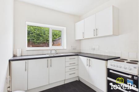 2 bedroom House to let in Albemarle Street, Hull, HU3