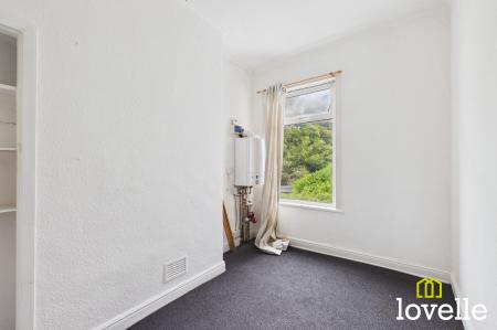 2 bedroom House to let in Albemarle Street, Hull, HU3