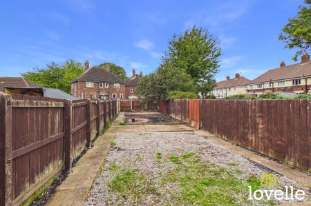 2 bedroom Terraced House to let in Hull, HU6