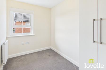 3 bedroom Semi-detached house to let in Morton Dene, Cottingham, HU16