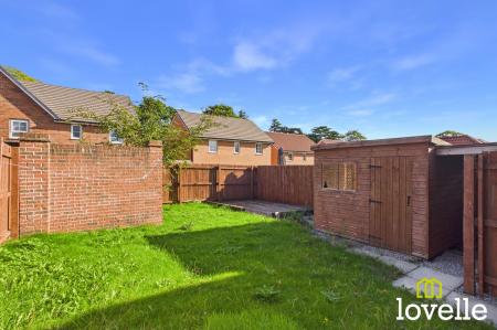 3 bedroom Semi-detached house to let in Morton Dene, Cottingham, HU16