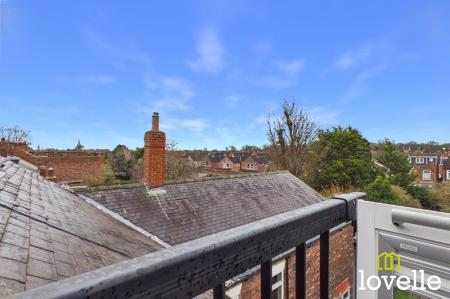 5 bedroom Terraced House for sale in Princes Avenue, Hull, HU5