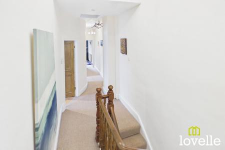 5 bedroom Terraced House for sale in Princes Avenue, Hull, HU5