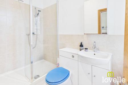 5 bedroom Terraced House for sale in Princes Avenue, Hull, HU5