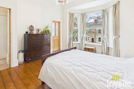5 bedroom Terraced House for sale in Princes Avenue, Hull, HU5
