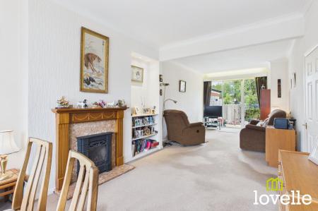 3 bedroom Semi-detached house for sale in Outlands Road, Cottingham, HU16