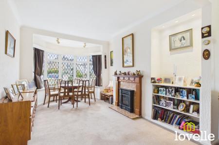 3 bedroom Semi-detached house for sale in Outlands Road, Cottingham, HU16