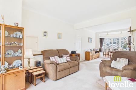 3 bedroom Semi-detached house for sale in Outlands Road, Cottingham, HU16