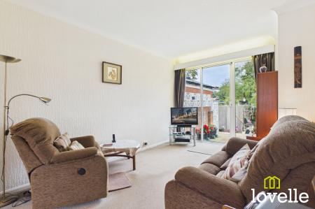 3 bedroom Semi-detached house for sale in Outlands Road, Cottingham, HU16