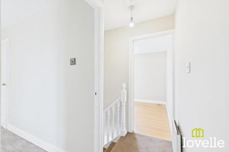 2 bedroom Semi-detached house for sale in Cawthorne Drive, Hull, HU4