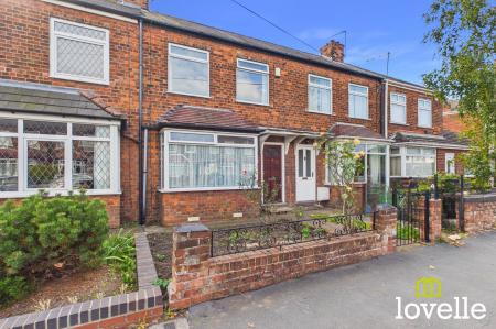 2 bedroom Terraced House for sale in Bedford Road, Hessle, HU13