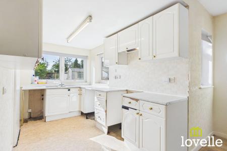 2 bedroom Terraced House for sale in Bedford Road, Hessle, HU13